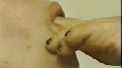 Fucking ក្មេងស្រីនៅក្នុងស្រោមជើងនៅក្នុងរោម pussy