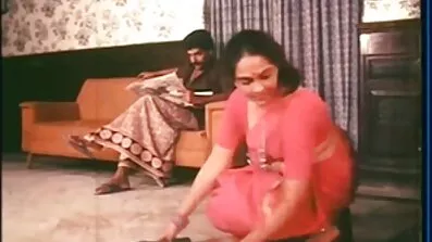 ថៅកែ fucks ខ្លាំង 4-អ៊ី Segretario
