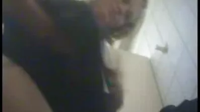 មើលក្មេងស្រី Fucked ដោយបុរសវ័យក្មេងម្នាក់