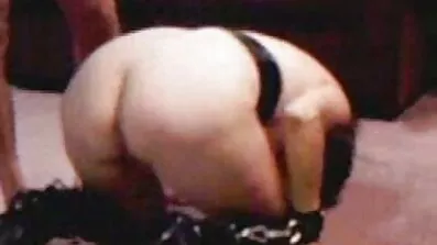 មាត់ brunette Appetizing ជញ្ជក់ជល់កៅស៊ូ