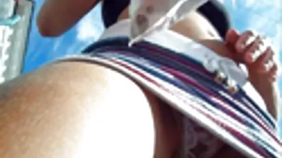 ជាមួយ faggot វ័យក្មេងនៅក្នុងមាត់ជាមួយ cum